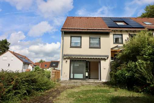 Gartenansicht Gartenansicht - Reihenendhaus in 42651 Solingen mit 118m² kaufen