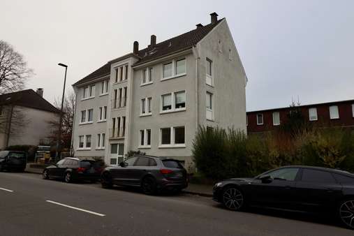 Hausansicht - Mehrfamilienhaus in 42659 Solingen mit 352m² kaufen