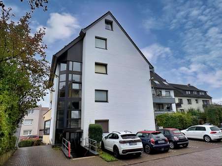 Hauseingang Hauseingang - Etagenwohnung in 42853 Remscheid mit 86m² kaufen