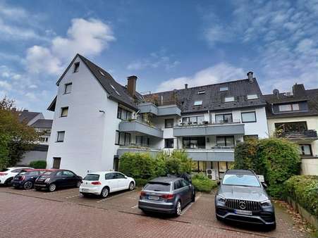 Hofansicht Hofansicht - Etagenwohnung in 42853 Remscheid mit 86m² kaufen