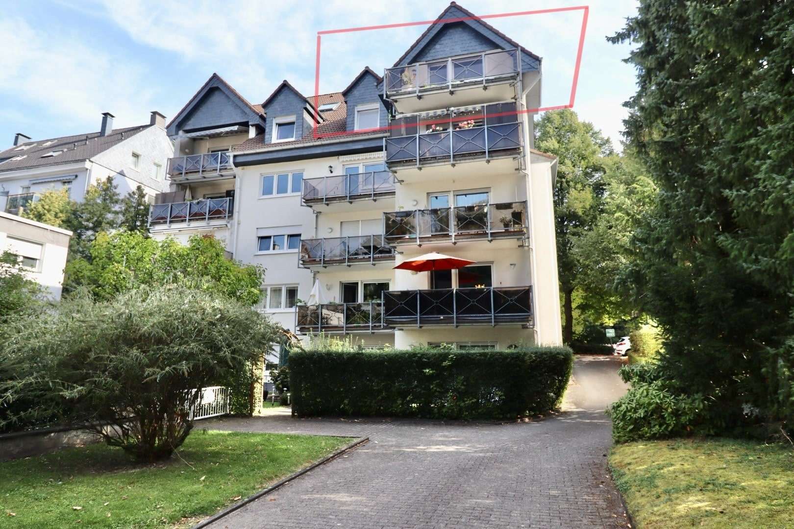 Gartenansicht Gartenansicht - Dachgeschosswohnung in 42655 Solingen mit 135m² kaufen