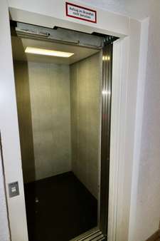 Personenaufzug Personenaufzug - Etagenwohnung in 42651 Solingen mit 90m² kaufen