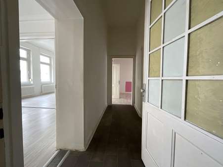 EG Diele - Mehrfamilienhaus in 47198 Duisburg mit 318m² kaufen