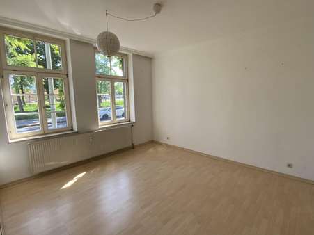 Schlafzimmer - Erdgeschosswohnung in 47229 Duisburg mit 71m² kaufen