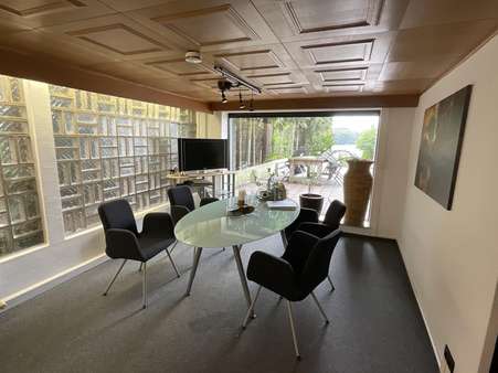 Besprechungszimmer im EG Besprechungszimmer im EG - Büro in 47198 Duisburg mit 348m² kaufen
