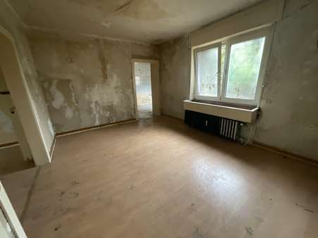 Zimmer Erdgeschoss Zimmer Erdgeschoss - Doppelhaushälfte in 47179 Duisburg mit 124m² kaufen