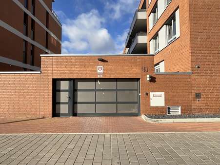 Zufahrt Tiefgarage - Erdgeschosswohnung in 47051 Duisburg mit 120m² kaufen