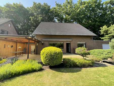 Rückansicht Rückansicht - Einfamilienhaus in 46147 Oberhausen mit 161m² kaufen