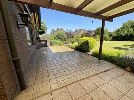 Terrasse Terrasse - Einfamilienhaus in 46147 Oberhausen mit 161m² kaufen
