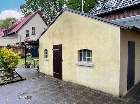 Gartenhaus - Reihenmittelhaus in 47167 Duisburg mit 87m² kaufen
