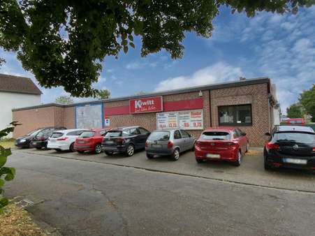 Straßenansicht Straßenansicht - Zwangsversteigerung Ladenlokal in 47475 Kamp-Lintfort mit 467m² kaufen