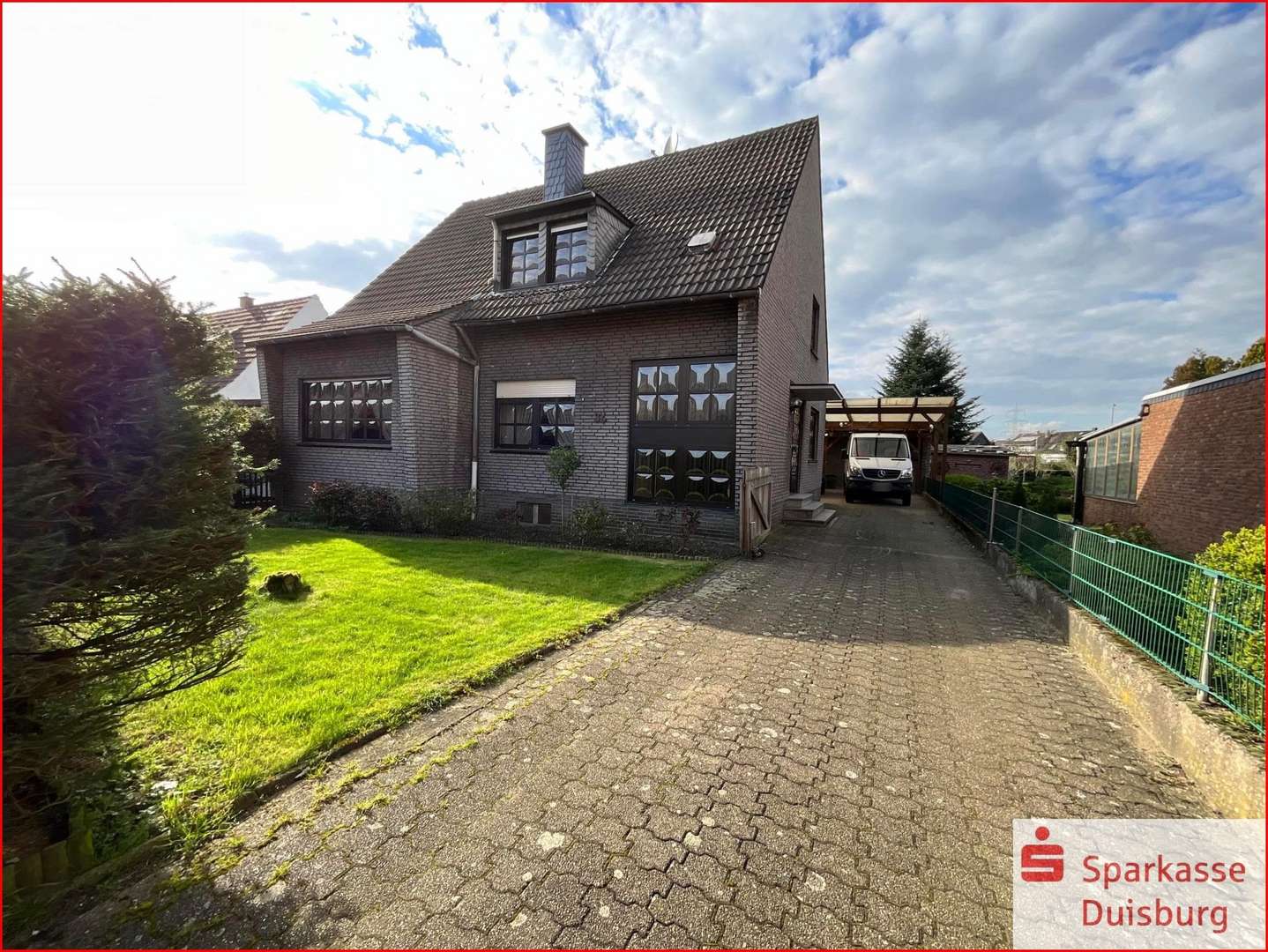 Außenansicht - Zweifamilienhaus in 47239 Duisburg mit 146m² kaufen