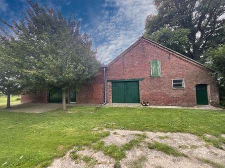 Seitenansicht Seitenansicht - Resthof in 46499 Hamminkeln mit 295m² kaufen