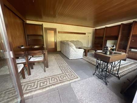 Wohnzimmer Erdgeschoss - Doppelhaushälfte in 47179 Duisburg mit 115m² kaufen