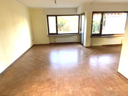 Wohn-/ Essbereich - Reihenendhaus in 47269 Duisburg mit 113m² kaufen