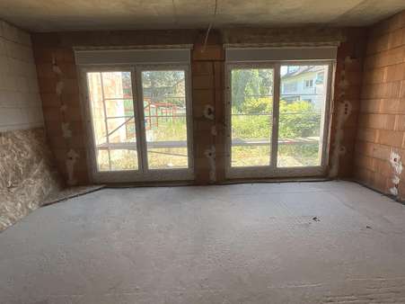 EG Wohnzimmer - Doppelhaushälfte in 47229 Duisburg mit 100m² kaufen
