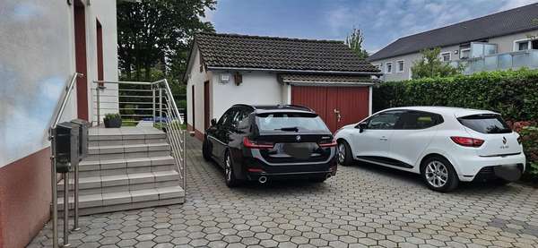 Eingang und Garage - Doppelhaushälfte in 47178 Duisburg mit 184m² kaufen