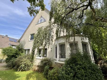 Seitenansicht - Einfamilienhaus in 47249 Duisburg mit 210m² kaufen