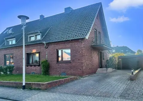 ** Ansprechende DHH mit vielen Details **