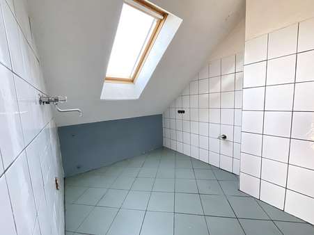 Küche - Dachgeschosswohnung in 47249 Duisburg mit 42m² kaufen