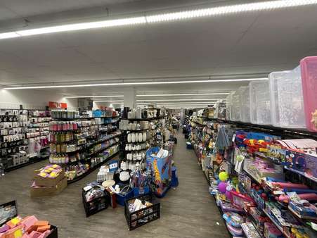 Gewerbefläche EG - Wohn- / Geschäftshaus in 47055 Duisburg mit 249m² als Kapitalanlage kaufen
