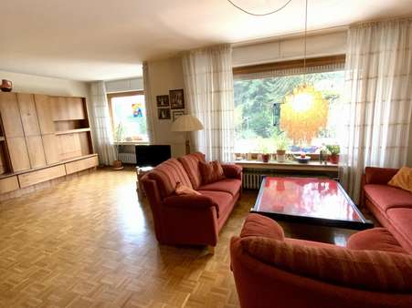 Wohn-/ Esszimmer - Reihenmittelhaus in 47228 Duisburg mit 115m² kaufen