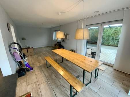 Wohn-/ Esszimmer - Einfamilienhaus in 47506 Neukirchen-Vluyn mit 151m² kaufen