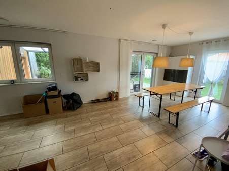 Wohn-/ Esszimmer - Einfamilienhaus in 47506 Neukirchen-Vluyn mit 151m² kaufen