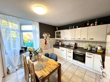 Küche - Doppelhaushälfte in 46509 Xanten mit 121m² kaufen