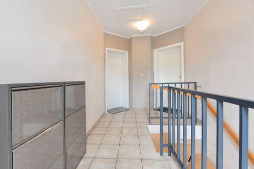 Treppenabsatz - Maisonette-Wohnung in 47495 Rheinberg mit 113m² kaufen