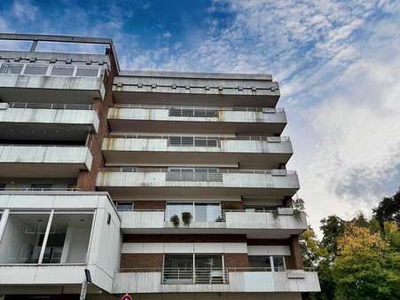 Außenansicht Außenansicht - Etagenwohnung in 47441 Moers mit 90m² kaufen