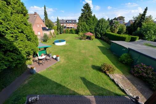 der Blick in den Garten der Blick in den Garten - Einfamilienhaus in 47443 Moers mit 120m² kaufen