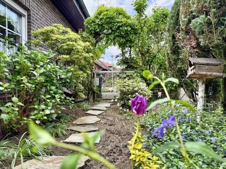 Vorgarten Vorgarten - Einfamilienhaus in 47445 Moers mit 97m² kaufen