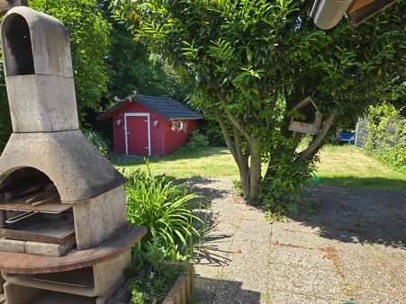 Blick in den Garten - Doppelhaushälfte in 47198 Duisburg mit 140m² kaufen
