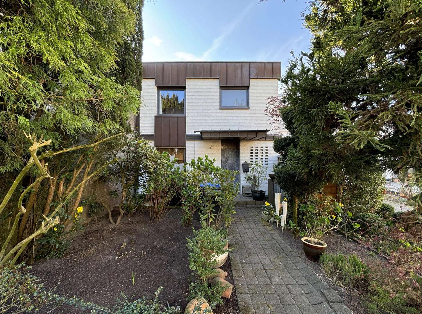 Hausansicht - Reihenmittelhaus in 46569 Hünxe mit 107m² kaufen