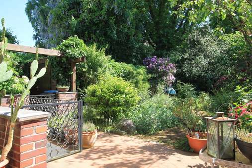 Gartenansicht - Einfamilienhaus in 46539 Dinslaken mit 123m² kaufen