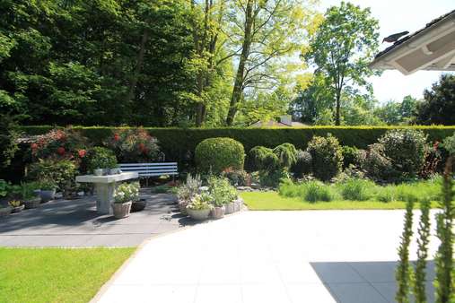 Garten - Fertighaus in 46535 Dinslaken mit 120m² kaufen