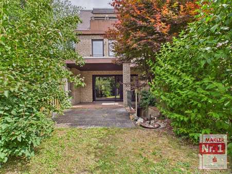 Überdachte Terrasse Überdachte Terrasse - Reihenendhaus in 46514 Schermbeck mit 153m² kaufen