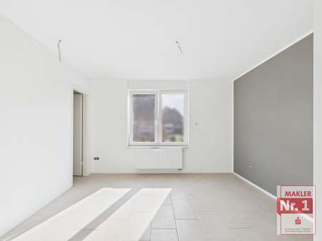Schlafzimmer mit Zugang Ankleidezimmer - Erdgeschosswohnung in 46499 Hamminkeln mit 117m² kaufen