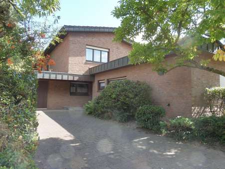 Frontansicht Frontansicht - Zweifamilienhaus in 46483 Wesel mit 239m² kaufen