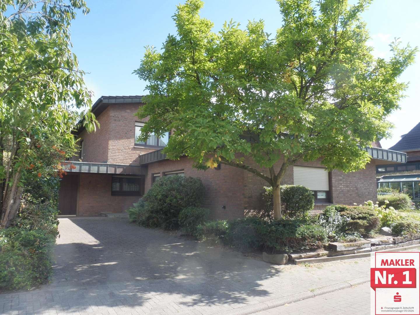 Objekt 9154 Objekt 9154 - Zweifamilienhaus in 46483 Wesel mit 239m² kaufen