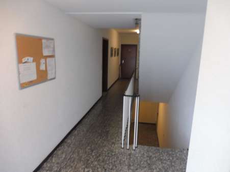 Treppenhaus Treppenhaus - Etagenwohnung in 46483 Wesel mit 89m² kaufen
