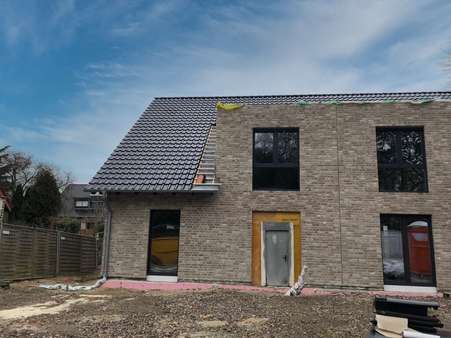 Vorderansicht - Doppelhaushälfte in 46487 Wesel mit 156m² günstig kaufen