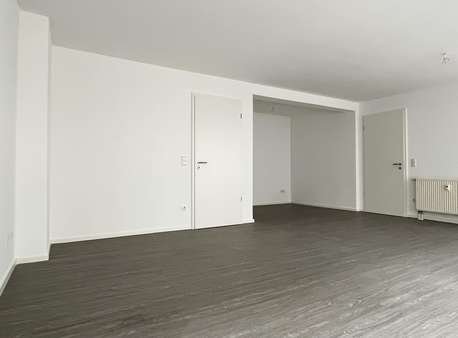 Wohn- und Esszimmer - Etagenwohnung in 46483 Wesel mit 92m² mieten