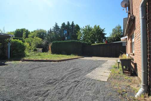 Gartenansicht - Einfamilienhaus in 46562 Voerde mit 107m² kaufen