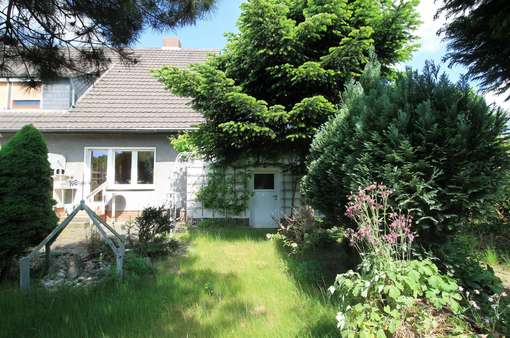 Rückansicht - Doppelhaushälfte in 46562 Voerde mit 72m² kaufen