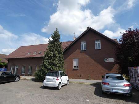 Seitenansicht - Mehrfamilienhaus in 46535 Dinslaken mit 356m² kaufen