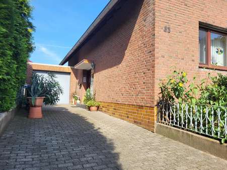Einfahrt - Einfamilienhaus in 46485 Wesel mit 158m² kaufen