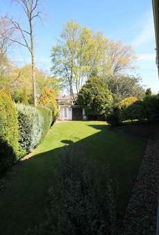 Gartenansicht - Bungalow in 46537 Dinslaken mit 140m² kaufen