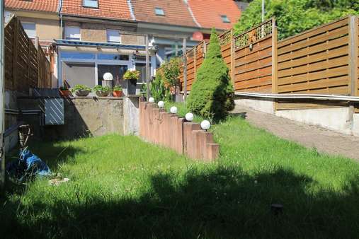 Gartenansicht - Reihenmittelhaus in 46537 Dinslaken mit 71m² kaufen